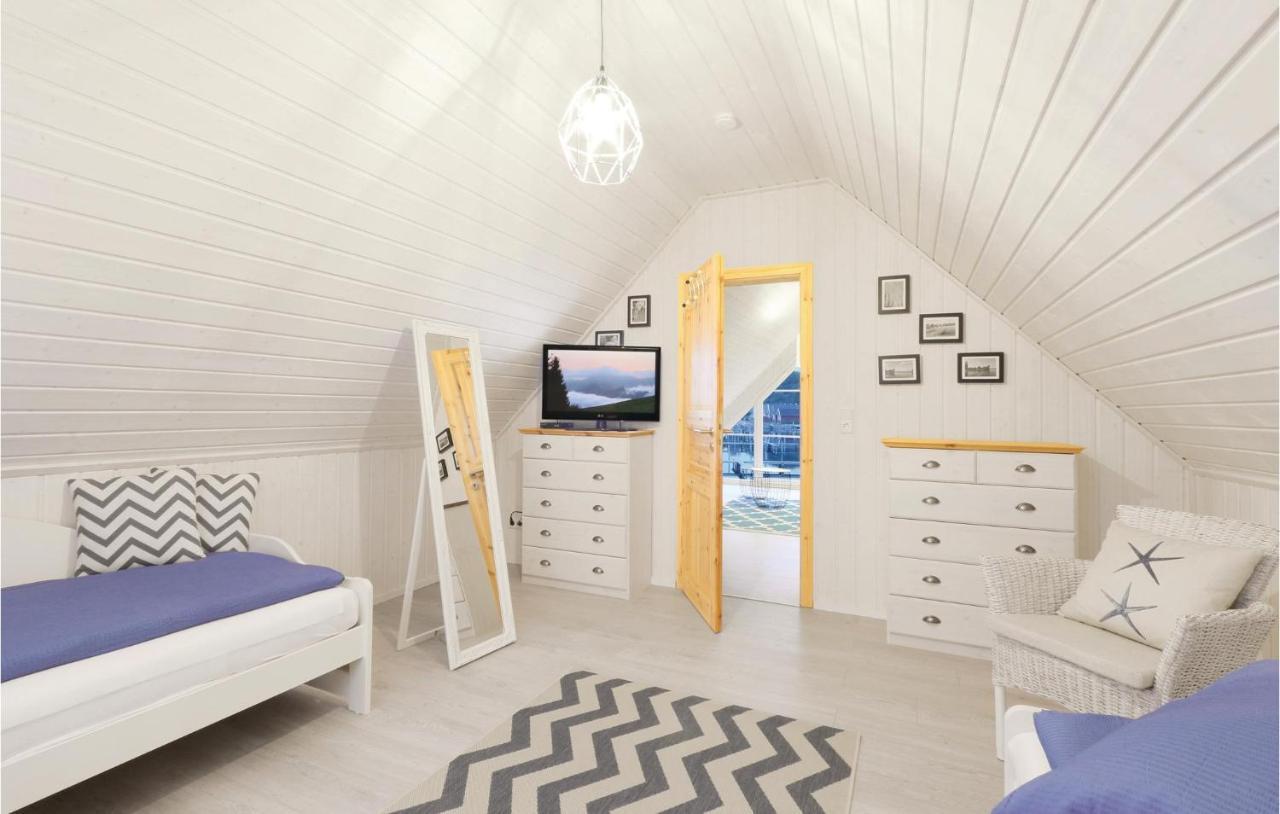 Beautiful Home In Zerpenschleuse With Wifi Zewnętrze zdjęcie